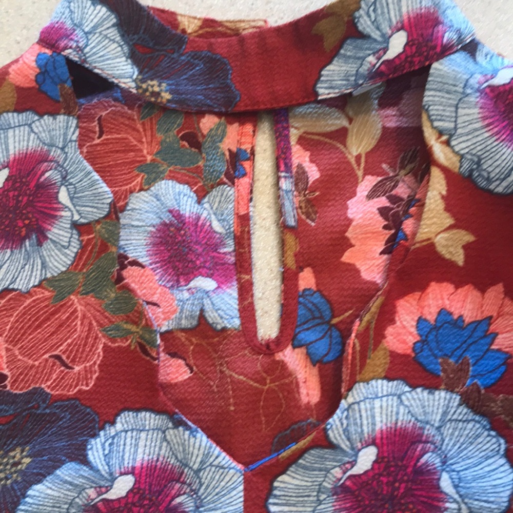 Tank Top - Picture 2 of 2